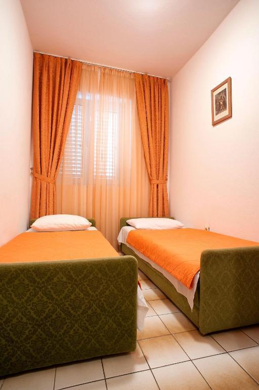 Apartments Vuksic Sveti Stefan Habitación foto